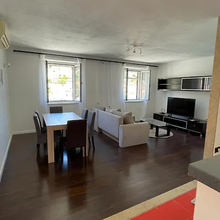 Brac Apartment *