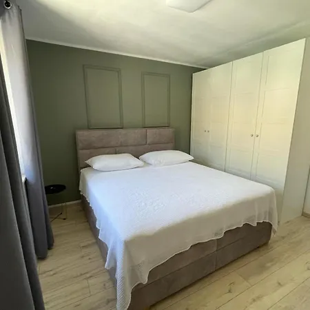 Brac Apartment
